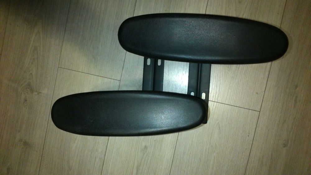 Set  brate  pentru  scaun  birou/gaming (4 gauri)  - Stare Noua