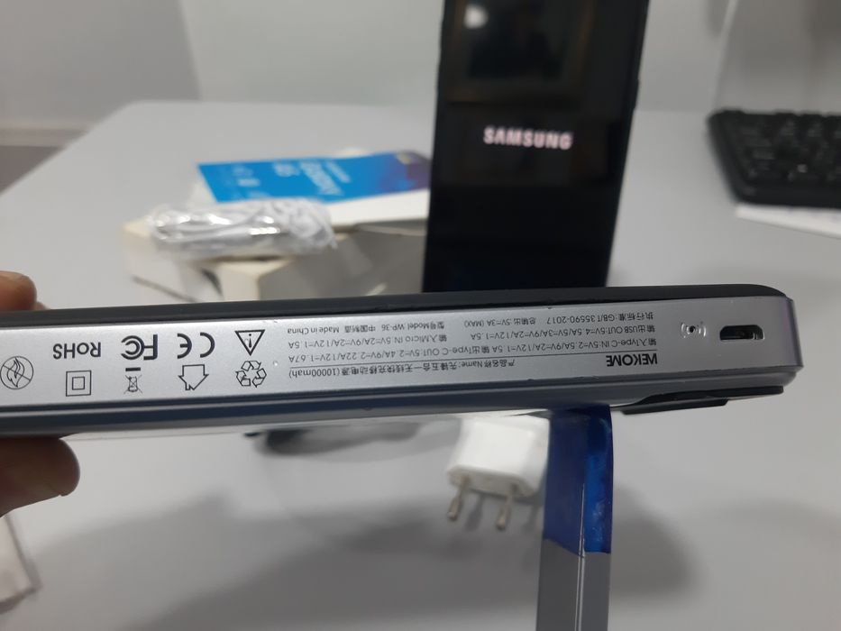 A5 2017 sotiladi karopka dakument  ful + poverbank.