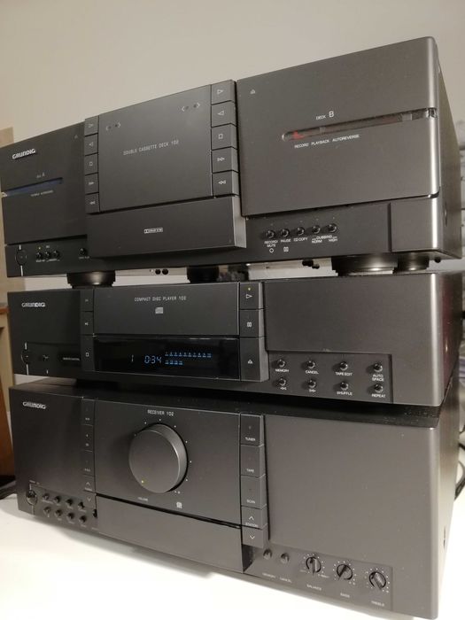 Linie Audio GRUNDIG R/CD/CCF-102 (CD/MC/Amplituner) - Impecabil