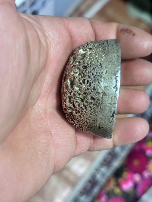 Yombi, tanga qadimgi