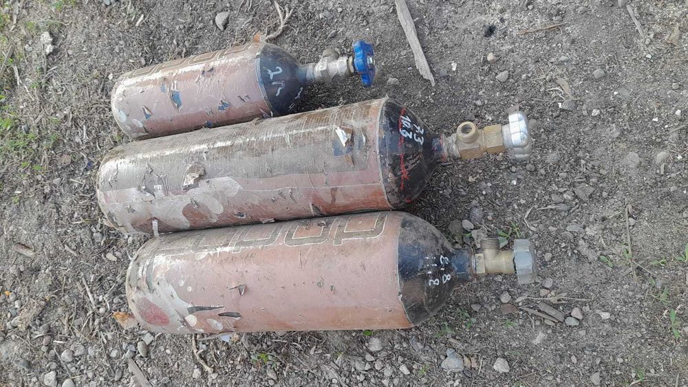 Продам кислородныи болон газ болон доставка есть