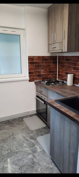 Inchirierez  apartament  2 camere