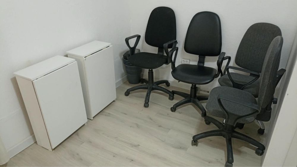 Продаю оборудование для маникюрной студии