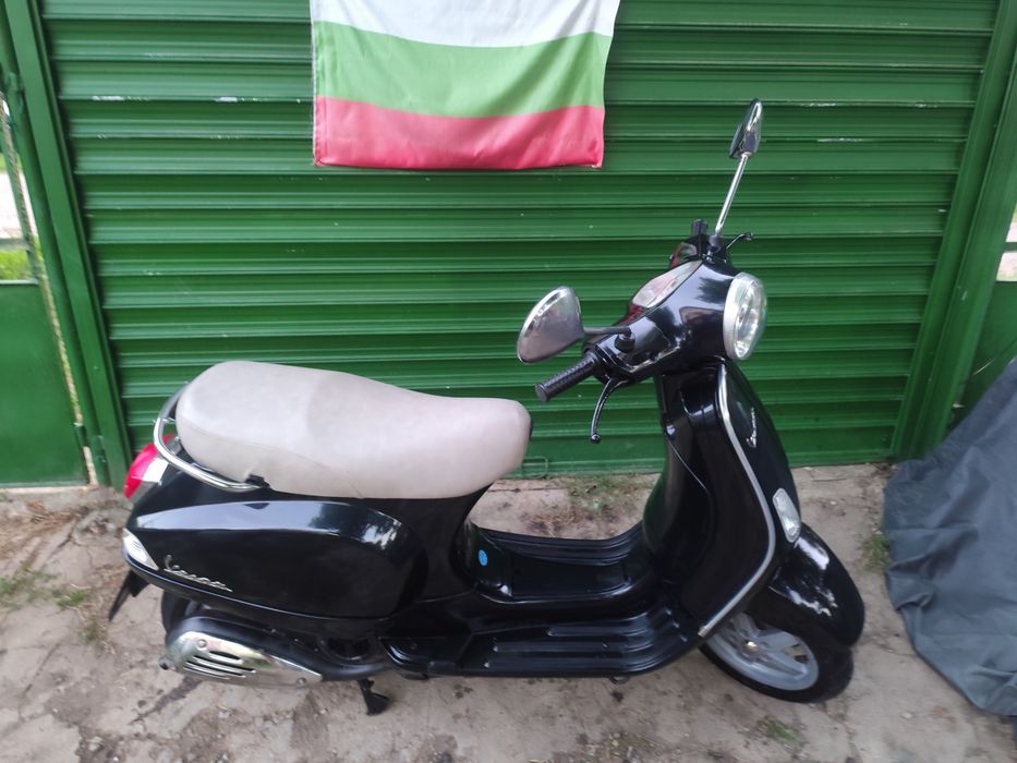 Vespa 125.  Веспа 125.