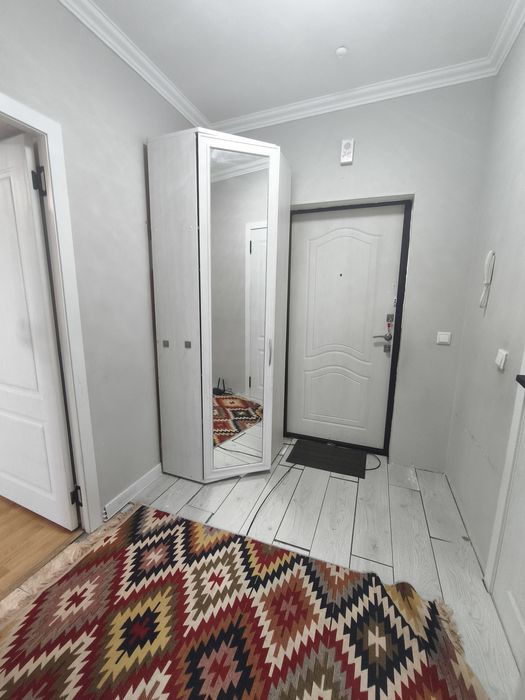 Продается шкаф платяной