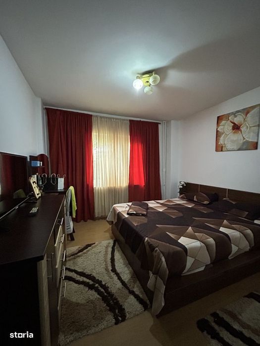 Apartament 3 camere, confort 1 decomandat, Eremia Grigorescu.