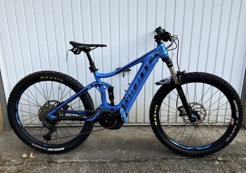 Bicicleta electrica Giant Stance E+ marimea S