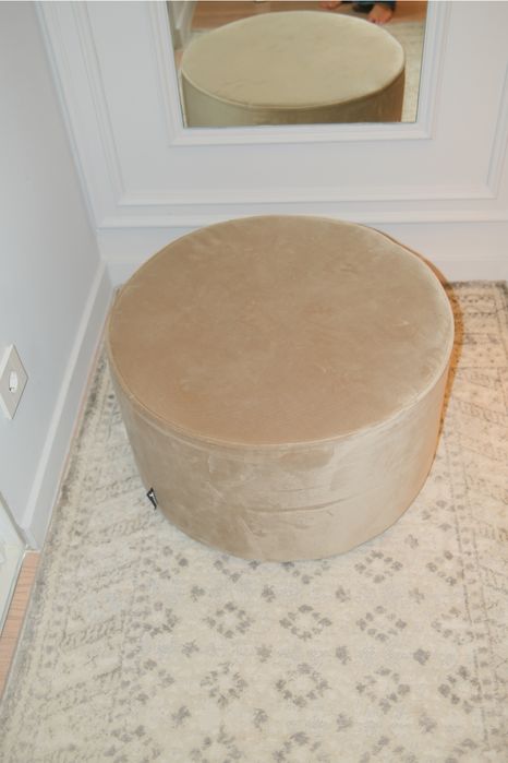 Taburet rotund din catifea – Sara Woood