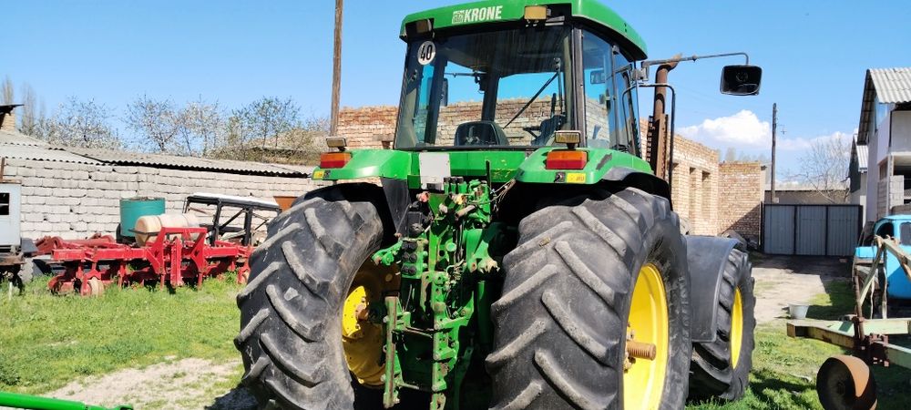Johndeere 7700 Жондер трактор сотилади