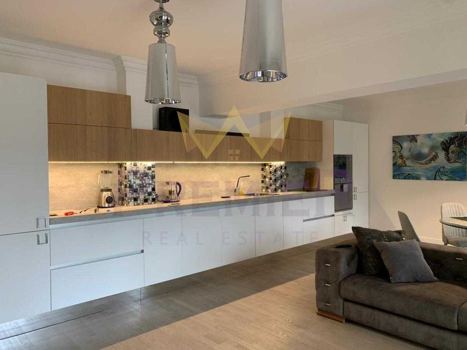 Продава се Тристаен апартамент в к.к. Златни пясъци - 159 кв.м за 1043 €/кв.м - Снимка #5