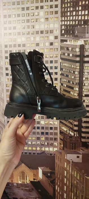 Детские  ботинки