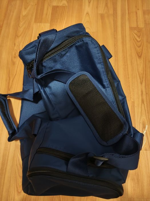 Geanta sport Adidas Linear Small, 25 litri, 20x45x23, albastru