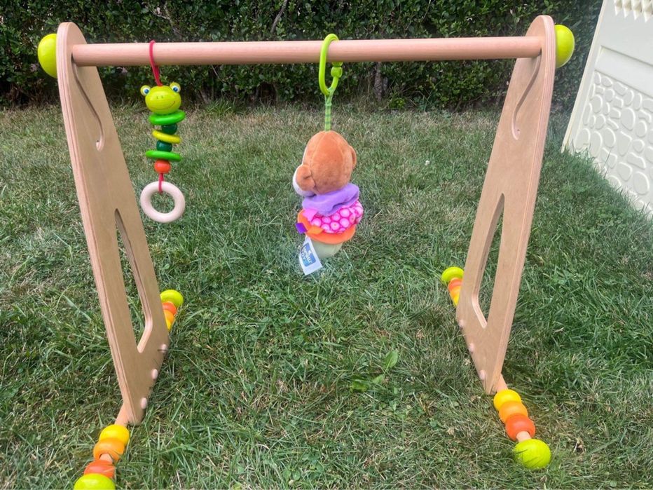 Активна гимнастика за бебе HABA