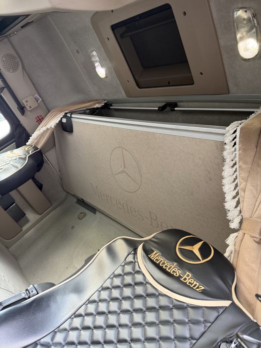 Mercedes actros EEV
