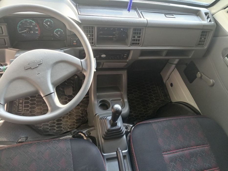 Assalomu alaykum hanmaga 2024 yil Damas sotuvga quyildi. 
1.Yil 2024.