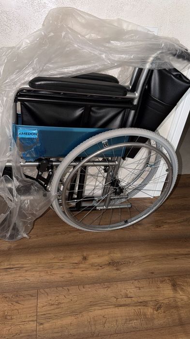 Коляска инвалидная