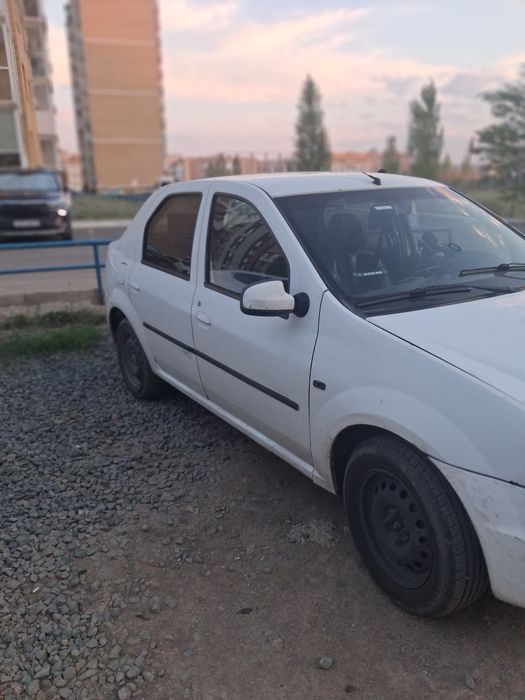 Renault Logan 2014