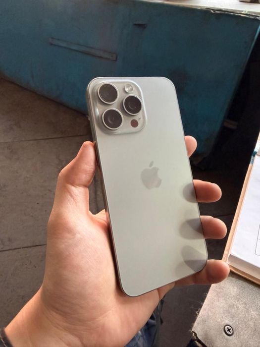 Iphone 15 pro max 512