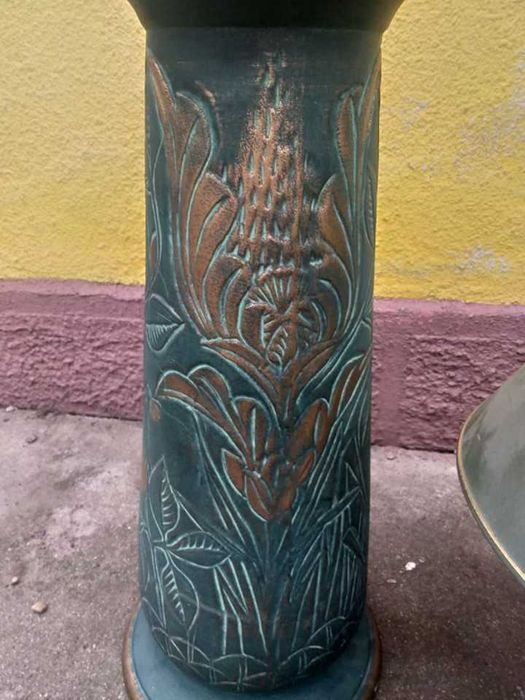 Veioza cu pedestal din ceramica