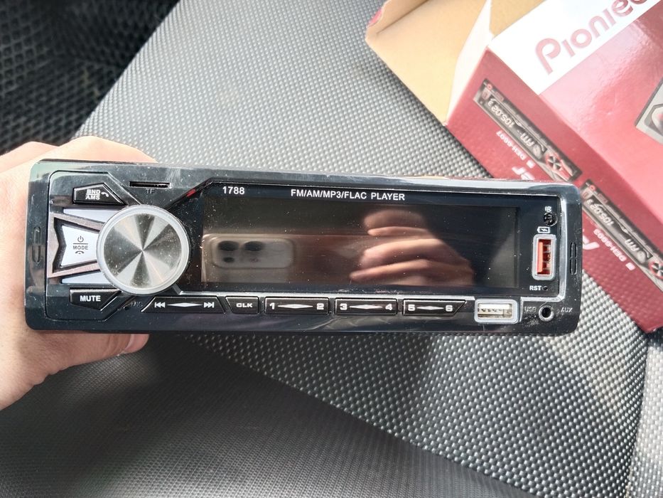 Pioneer magnifon sotiladi