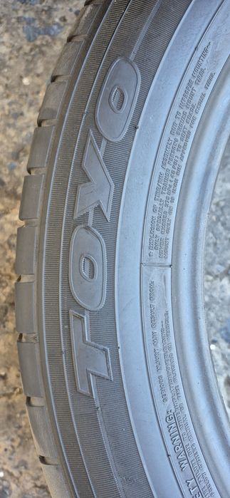 4 anvelope vara  Toyo 225/55/19.Pretul este pe bucata.