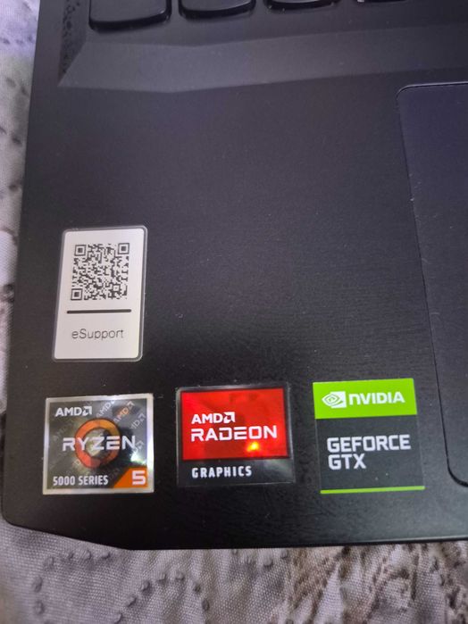 Laptop Lenovo stare foarte bună