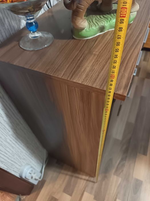 Продавам скрин/комод