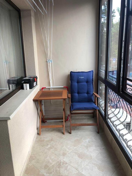 Дава се под наем Тристаен апартамент в Бургас, Център - 90 кв.м за 816 € - Снимка #10