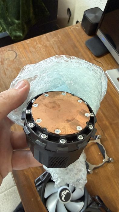 Водно охлаждане ASUS TUF GAMING LC 240 RGB