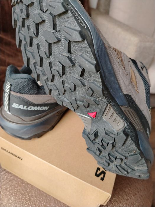 Мъжки туристически обувки. Salomon