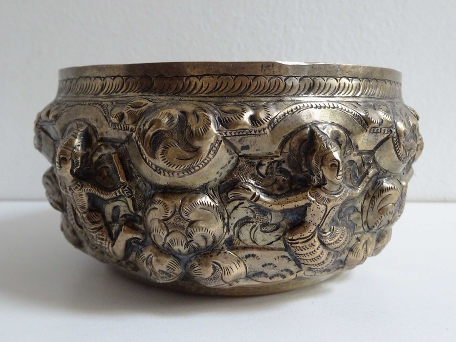 Bol hindus din argint pur - Rara si veche piesa din Tibet