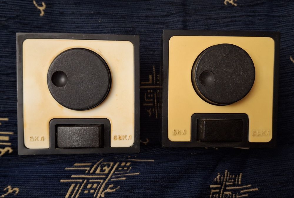 Винтидж сензорен ключ за осветление и 2 броя светорегулатори