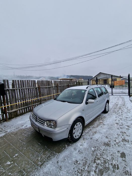 Vand sau schimb golf 4 1.6 16 valve