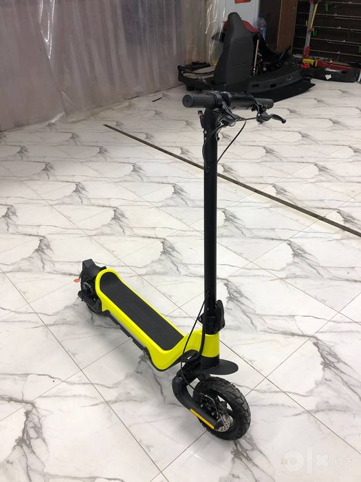 Электро самокат kick scooter GT1