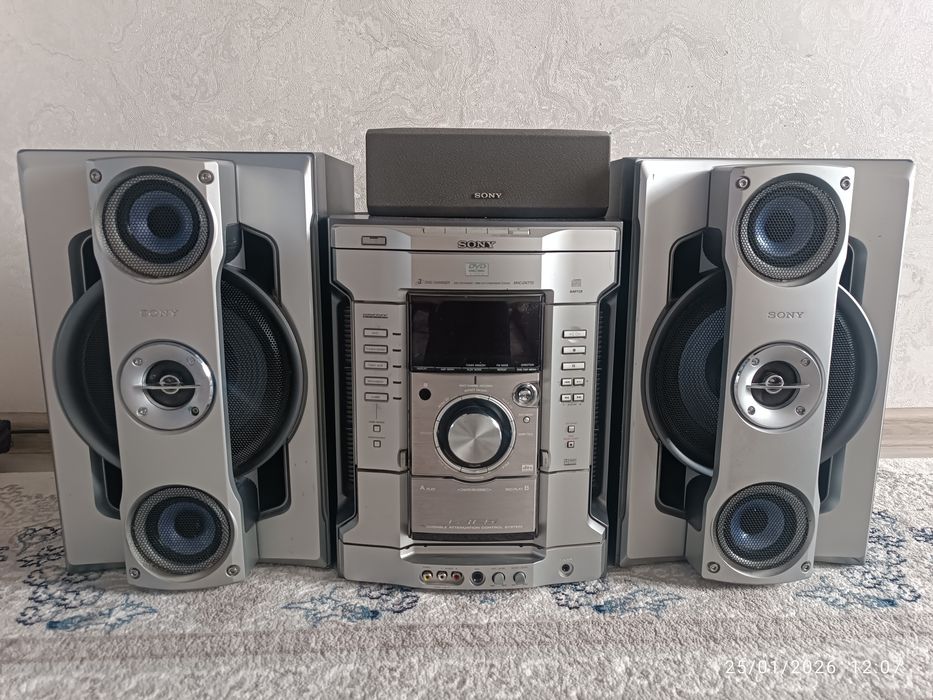 Sony музикални центр