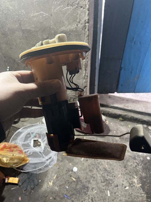 корпус бензанасос камри 20