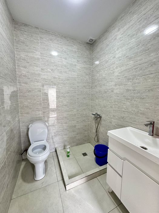 Продается Дом 2х Комнатный; 0.9 сотки со двором !