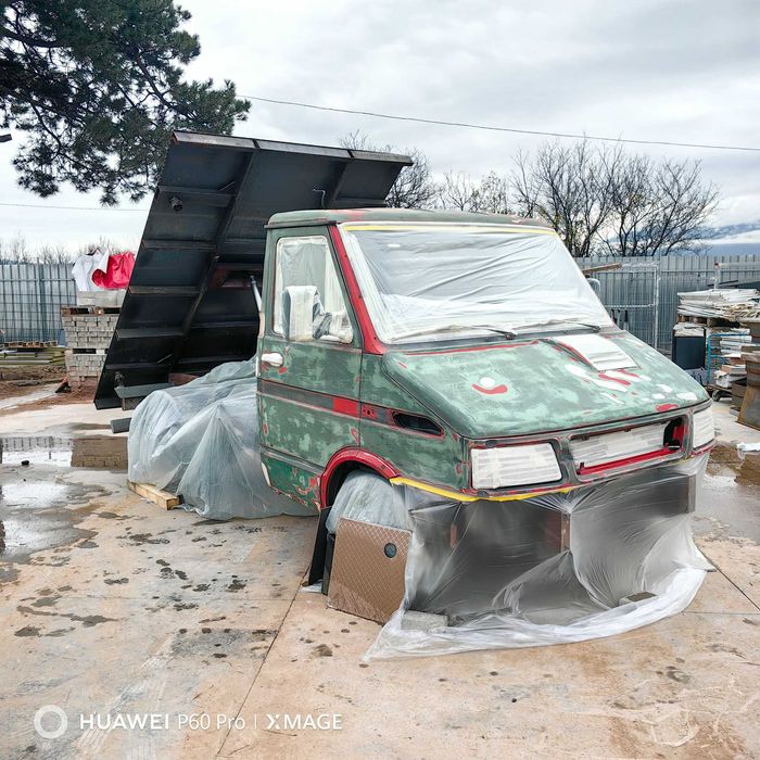 Ивеко самосвал тристранен
