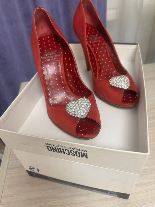 Туфли вечерние от Moschino