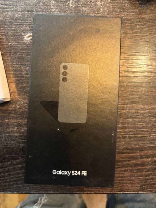 Vand Samsung S24 nou sigilat
