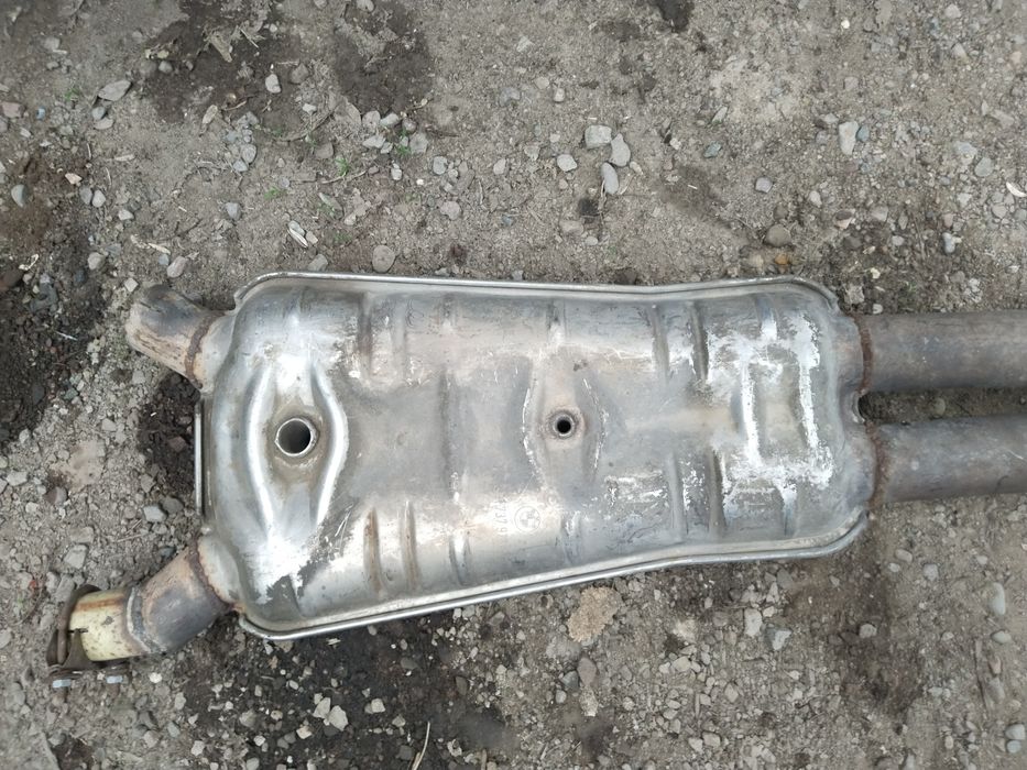 БМВ резонатор глушитель