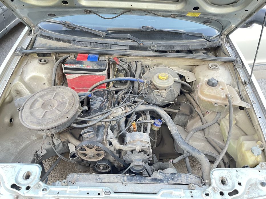 СРОЧНО Audi 80 B3 торг бар