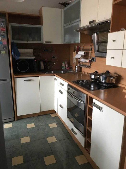 Продава се Тристаен апартамент в София, Банишора - 121 кв.м за 1488 €/кв.м - Снимка #2