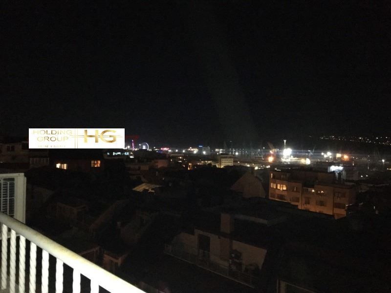 Продава се Тристаен апартамент в Варна, Операта - 108 кв.м за 1214 €/кв.м - Снимка #10