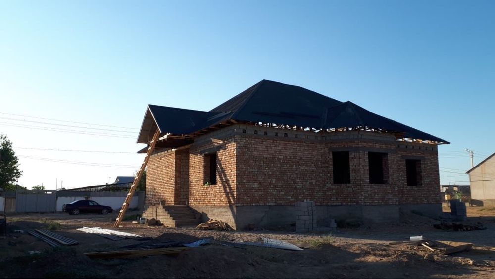 Жер үй сатылады.