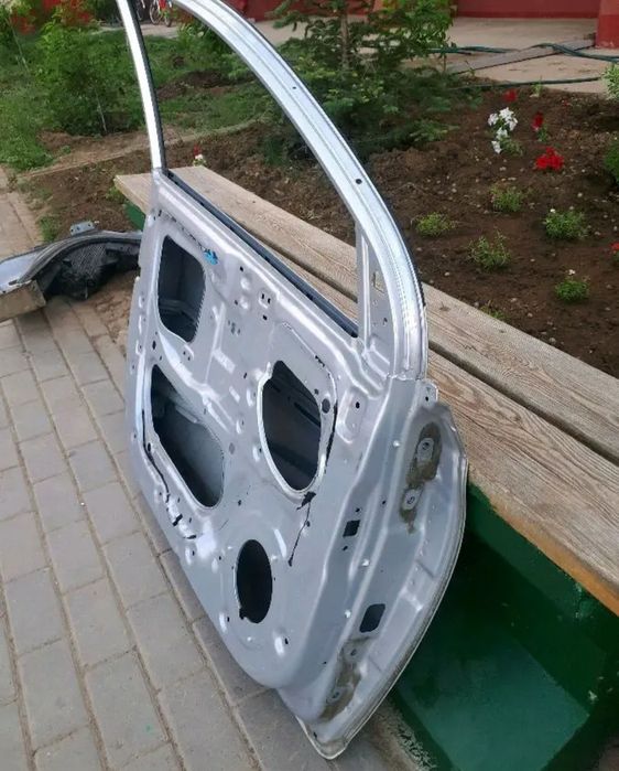 Дверь Хендай Солярис.