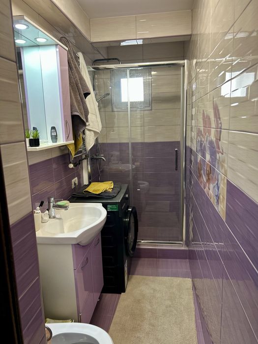 Vand Apartament 2 camere Moreni,Tineretului