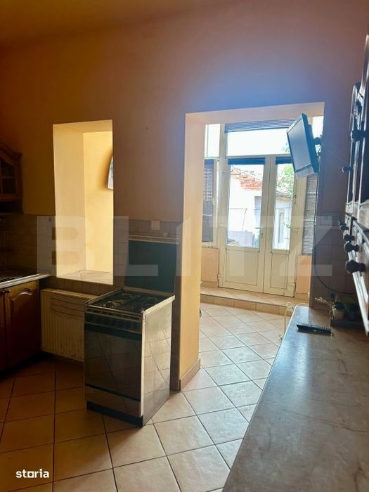 Apartament 3 camere, 100 mp, zona Dambovita