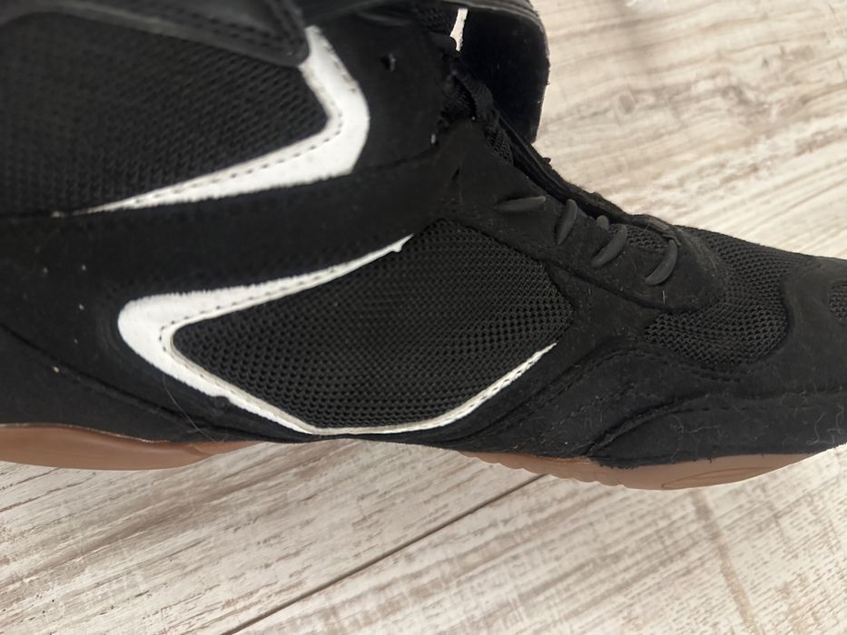 Продам обувь для бокса