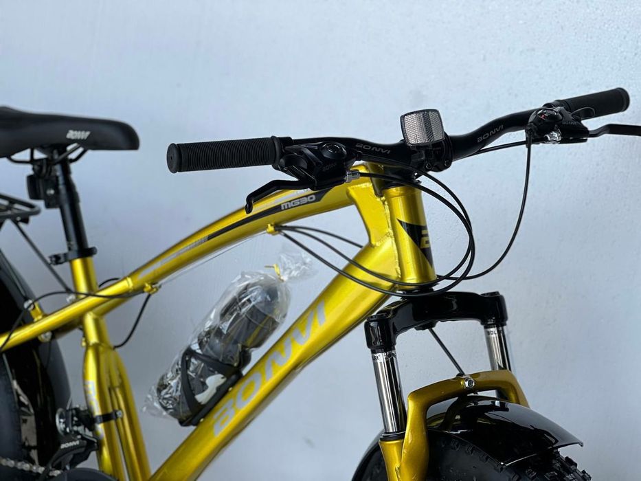 Новый 26 CAMFORT размер  21 скорс 19 рама